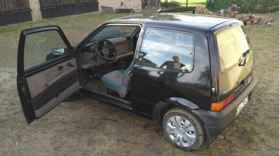 FIAT Cinquecento 1994 r., czarny, garażowany, 121 000 km, okazja
